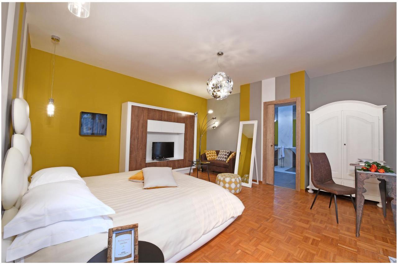 Panoramic Villa Garassino - Country Rooms And Fine Restaurant Треїзо Екстер'єр фото