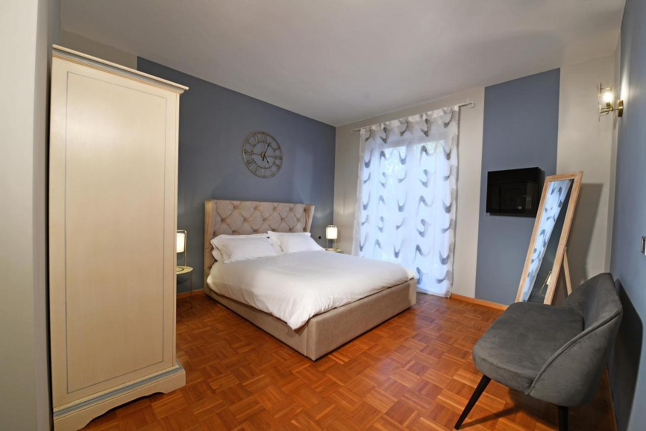 Panoramic Villa Garassino - Country Rooms And Fine Restaurant Треїзо Екстер'єр фото