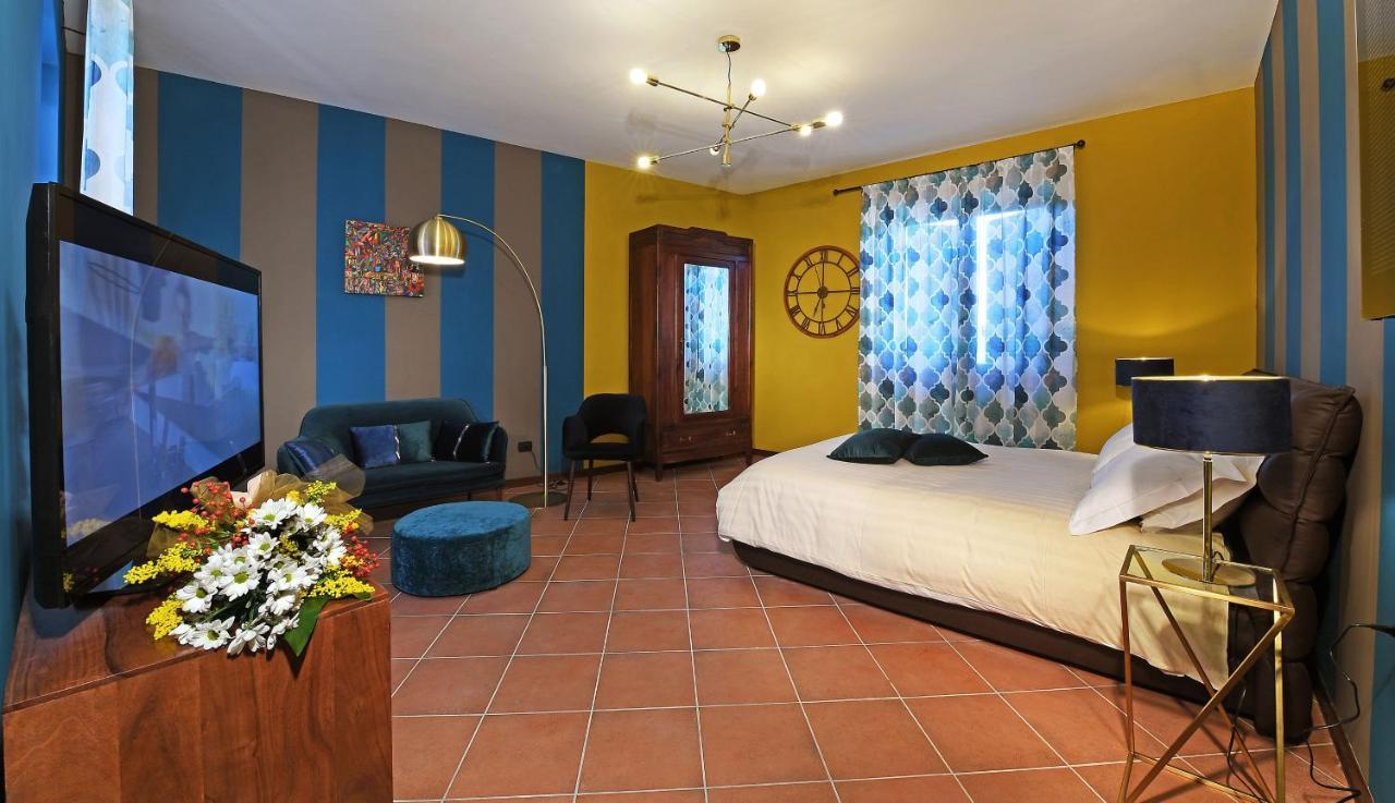 Panoramic Villa Garassino - Country Rooms And Fine Restaurant Треїзо Екстер'єр фото