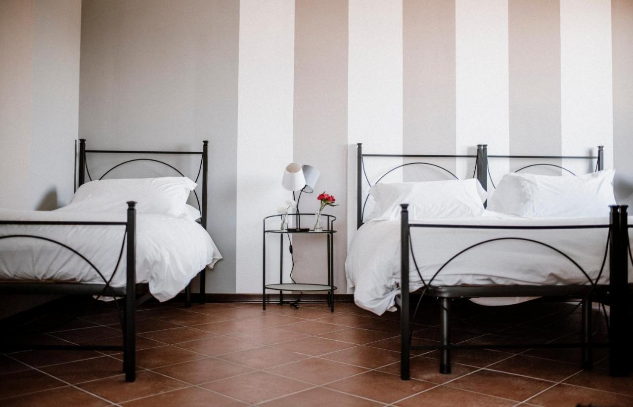 Panoramic Villa Garassino - Country Rooms And Fine Restaurant Треїзо Екстер'єр фото